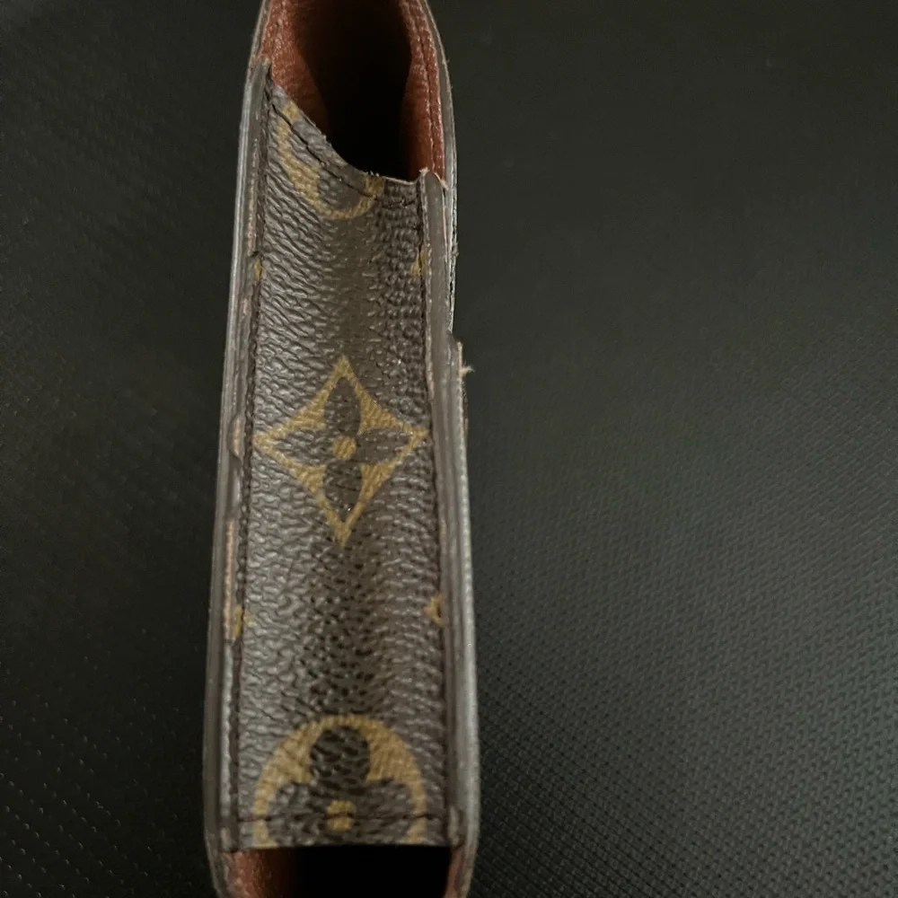Louis Vuitton Brown Monogram Case with card holder